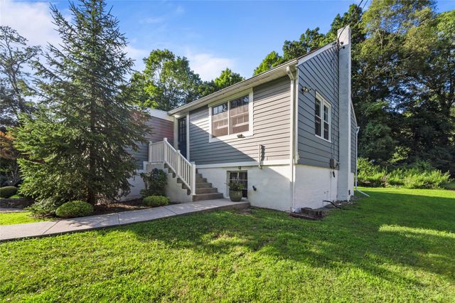 2194 Maple Avenue, Cortlandt Manor, NY 10567