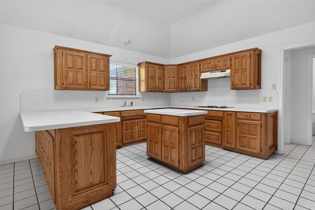 1217 Sharondale Drive, Crowley, TX 76036