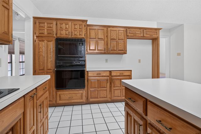 1217 Sharondale Drive, Crowley, TX 76036