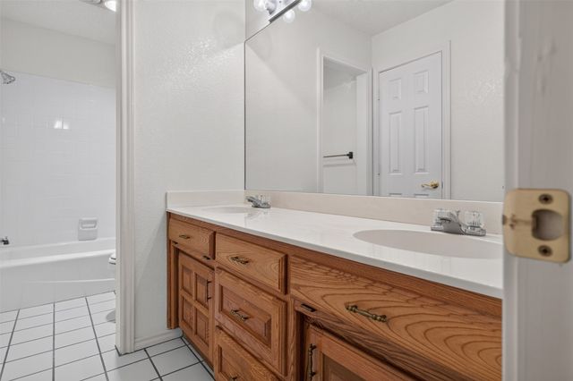 1217 Sharondale Drive, Crowley, TX 76036