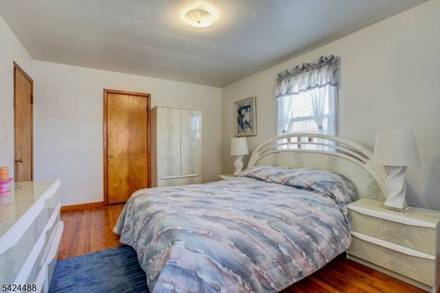 116 E 10Th St, Linden City, NJ 07036