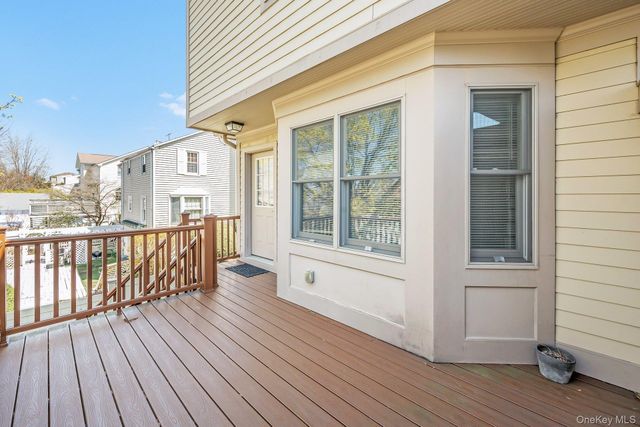 85 Park Avenue RIGHT SIDE, West Harrison, NY 10604