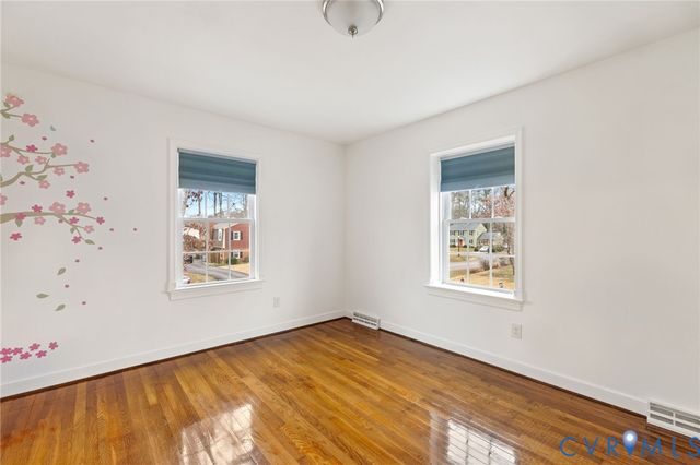 7432 Sandlewood Dr, Richmond, VA 23235