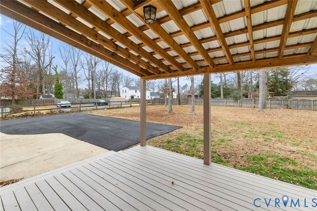 7432 Sandlewood Dr, Richmond, VA 23235