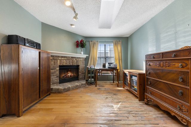 5757 E University Boulevard 26D, Dallas, TX 75206