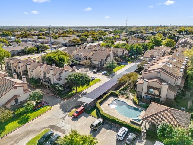 5757 E University Boulevard 26D, Dallas, TX 75206