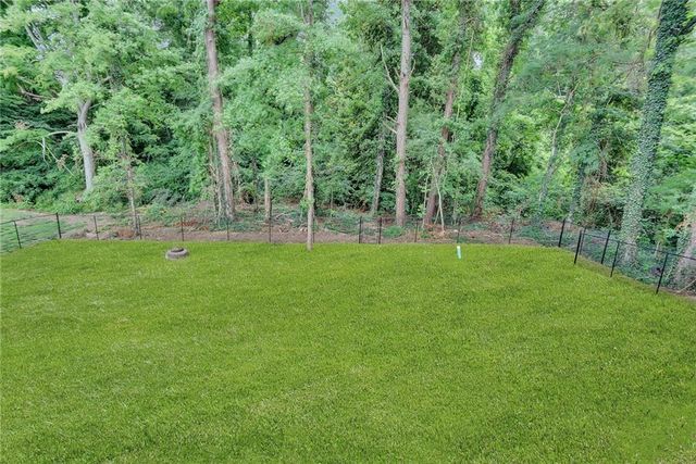 6030 Ridge Drive SE, Mableton, GA 30126