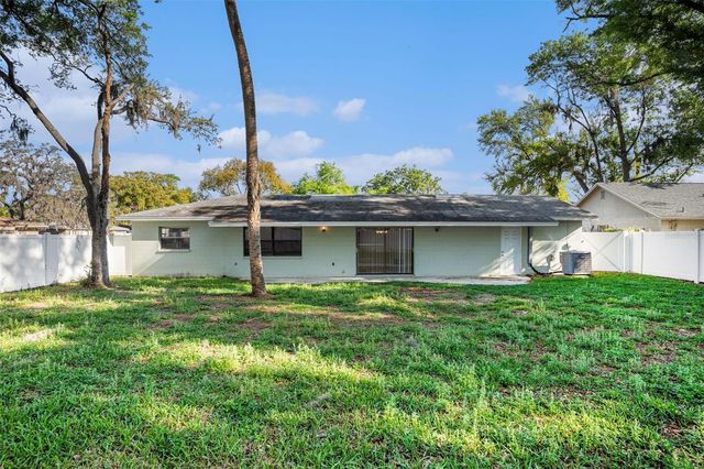 1027 PINEGROVE DRIVE, Brandon, FL 33511