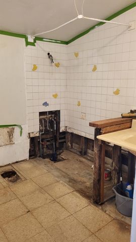 2750 Forrest St, Sacramento, CA 95815