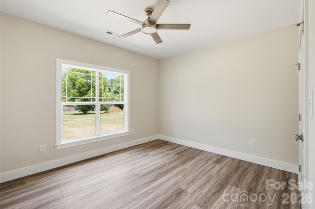 4489 Taylorsville Hwy Highway, Statesville, NC 28677