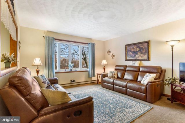 1002 FREDERICK PIKE, Littlestown, PA 17340