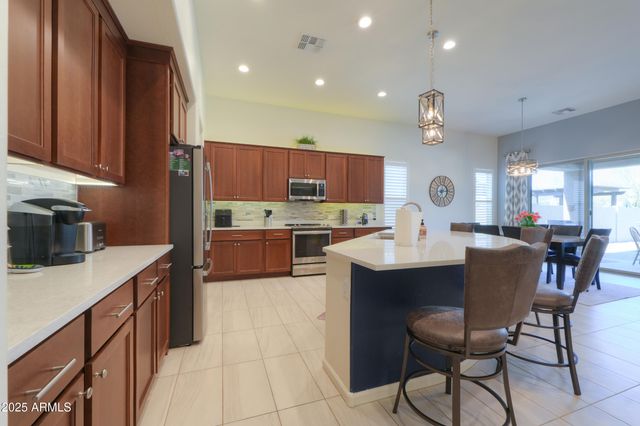 4576 W AGAVE Avenue, Eloy, AZ 85131