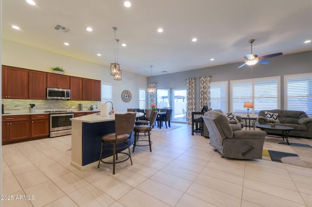 4576 W AGAVE Avenue, Eloy, AZ 85131