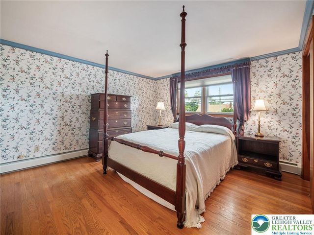 1214 Pennsylvania Avenue, Emmaus Boro, PA 18049