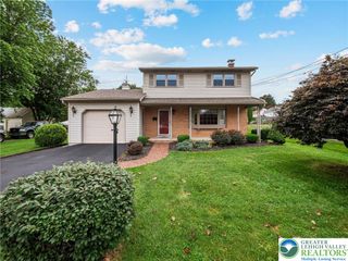 1214 Pennsylvania Avenue, Emmaus Boro, PA 18049