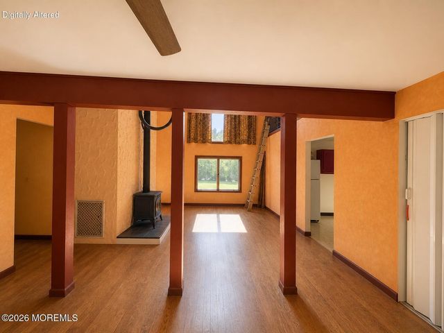 134 Mccaffery Road, Manalapan, NJ 07726