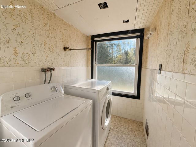 134 Mccaffery Road, Manalapan, NJ 07726