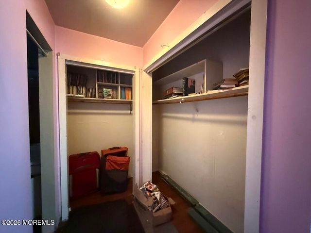 134 Mccaffery Road, Manalapan, NJ 07726