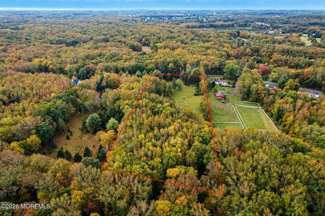 134 Mccaffery Road, Manalapan, NJ 07726