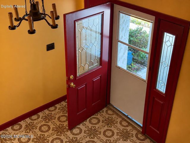 134 Mccaffery Road, Manalapan, NJ 07726