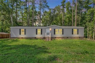 2863 Rockfish Road, Raeford, NC 28376