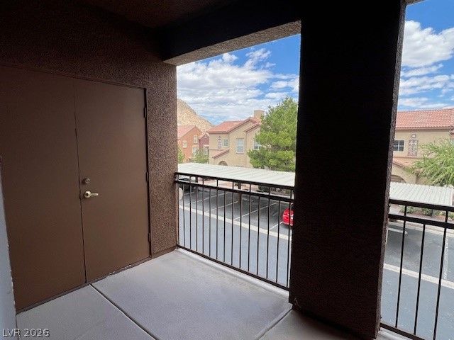 10120 CEDAR KEY Avenue 203, Las Vegas, NV 89129