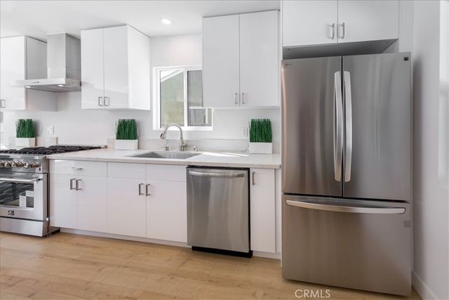 5822 Saloma, Sherman Oaks, CA 91411