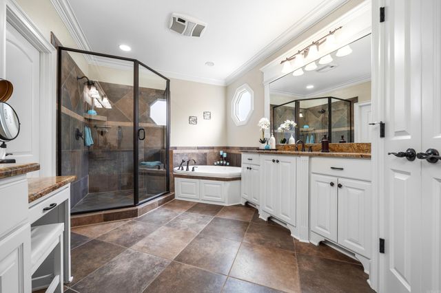 126 Gardens Gate Circle, Hot Springs, AR 71913