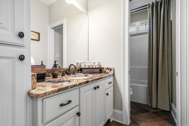 126 Gardens Gate Circle, Hot Springs, AR 71913