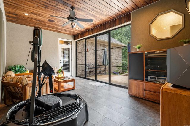 126 Gardens Gate Circle, Hot Springs, AR 71913