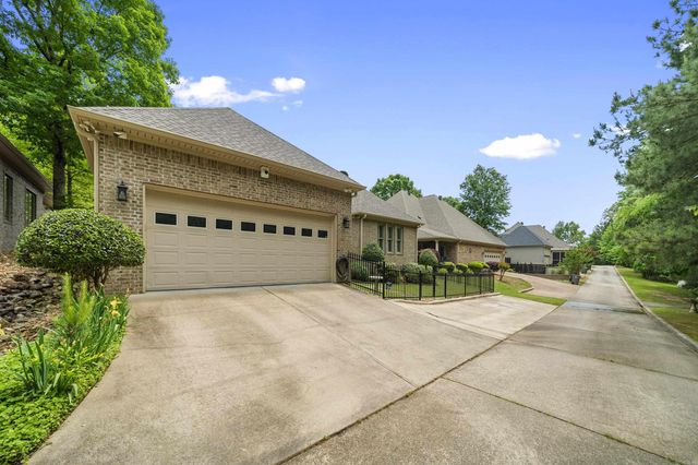 126 Gardens Gate Circle, Hot Springs, AR 71913