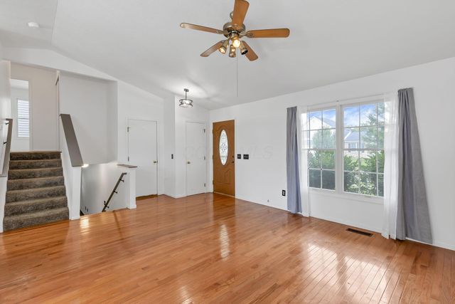 3697 Pendent Lane, Columbus, OH 43207