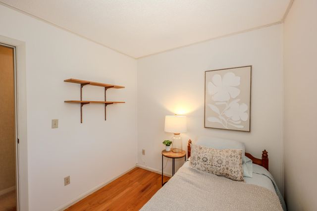 26 Rundlett Street, Concord, NH 03301