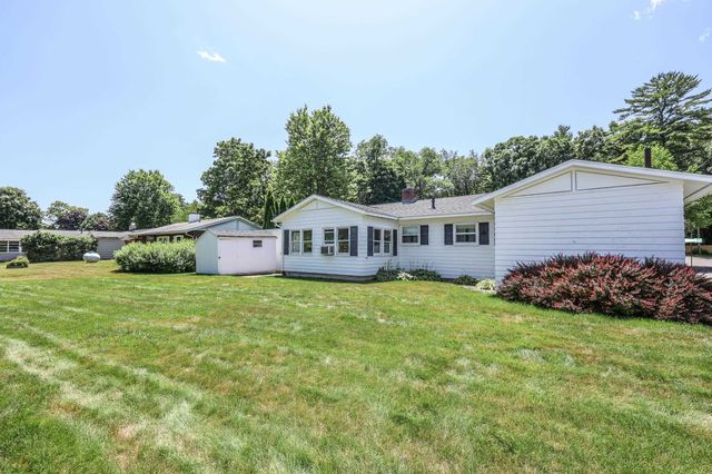 26 Rundlett Street, Concord, NH 03301
