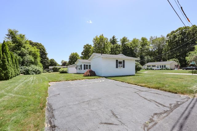 26 Rundlett Street, Concord, NH 03301