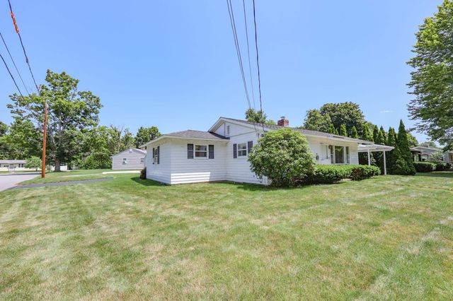 26 Rundlett Street, Concord, NH 03301