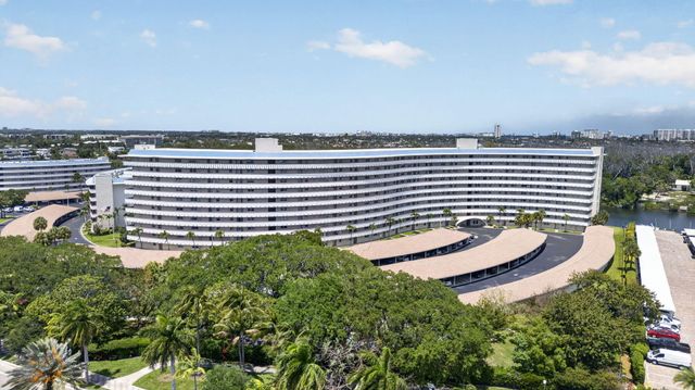 1523 E Hillsboro Boulevard 631, Deerfield Beach, FL 33441