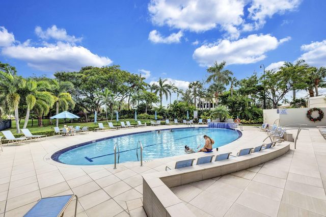 1523 E Hillsboro Boulevard 631, Deerfield Beach, FL 33441