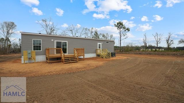 735 Hires Road, Jesup, GA 31545