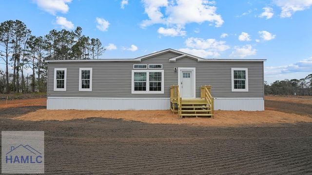 735 Hires Road, Jesup, GA 31545