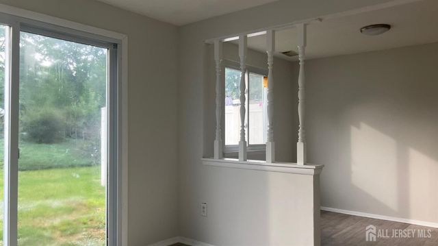 27 Beechwood Court, South Brunswick, NJ 08852