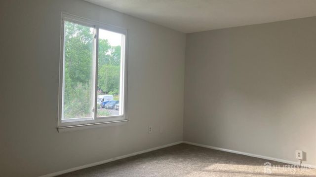27 Beechwood Court, South Brunswick, NJ 08852