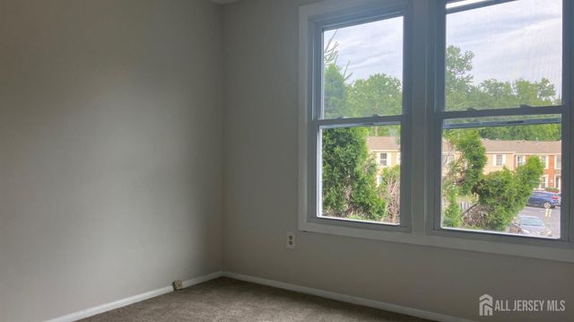 27 Beechwood Court, South Brunswick, NJ 08852