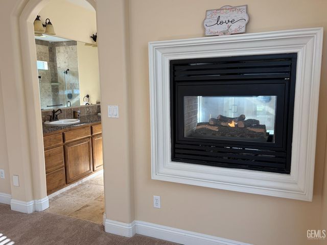 12009 Trackside Drive, Bakersfield, CA 93312