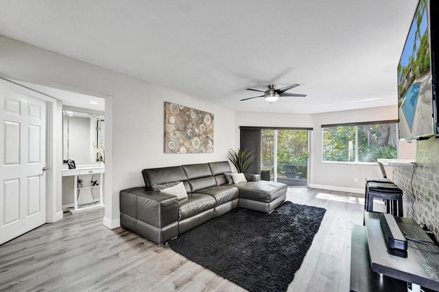 9280 NW 9th Court 9280, Plantation, FL 33324