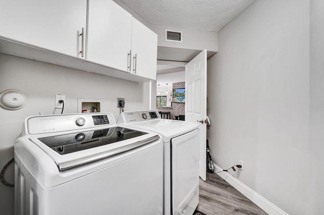 9280 NW 9th Court 9280, Plantation, FL 33324