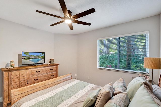 9280 NW 9th Court 9280, Plantation, FL 33324