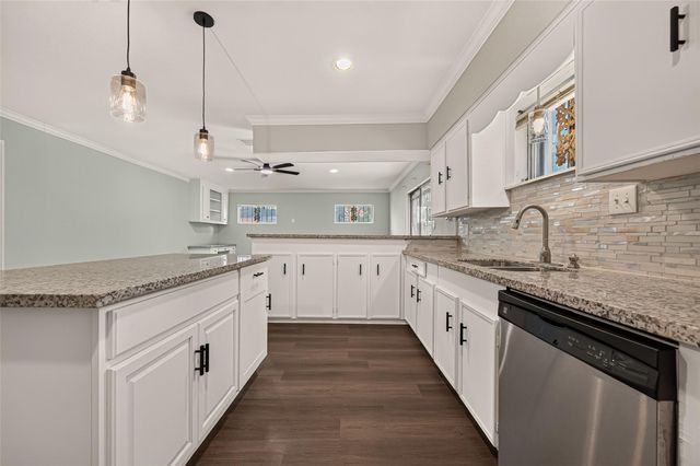 917 Defender Street, Houston, TX 77029