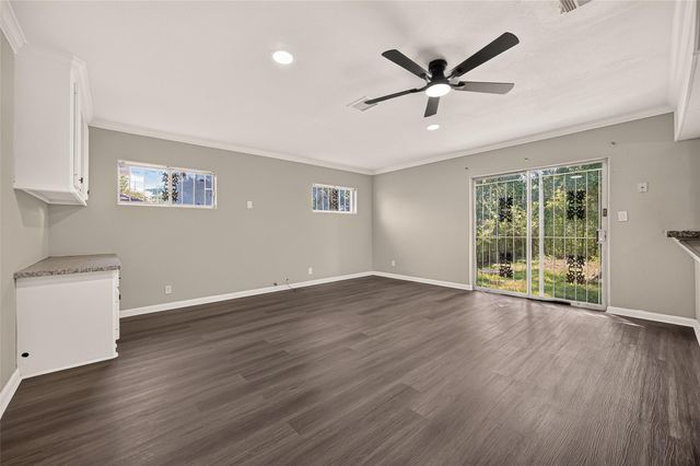 917 Defender Street, Houston, TX 77029