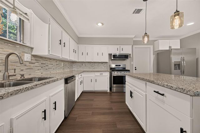 917 Defender Street, Houston, TX 77029